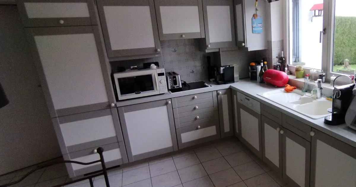 Cuisine avant covering