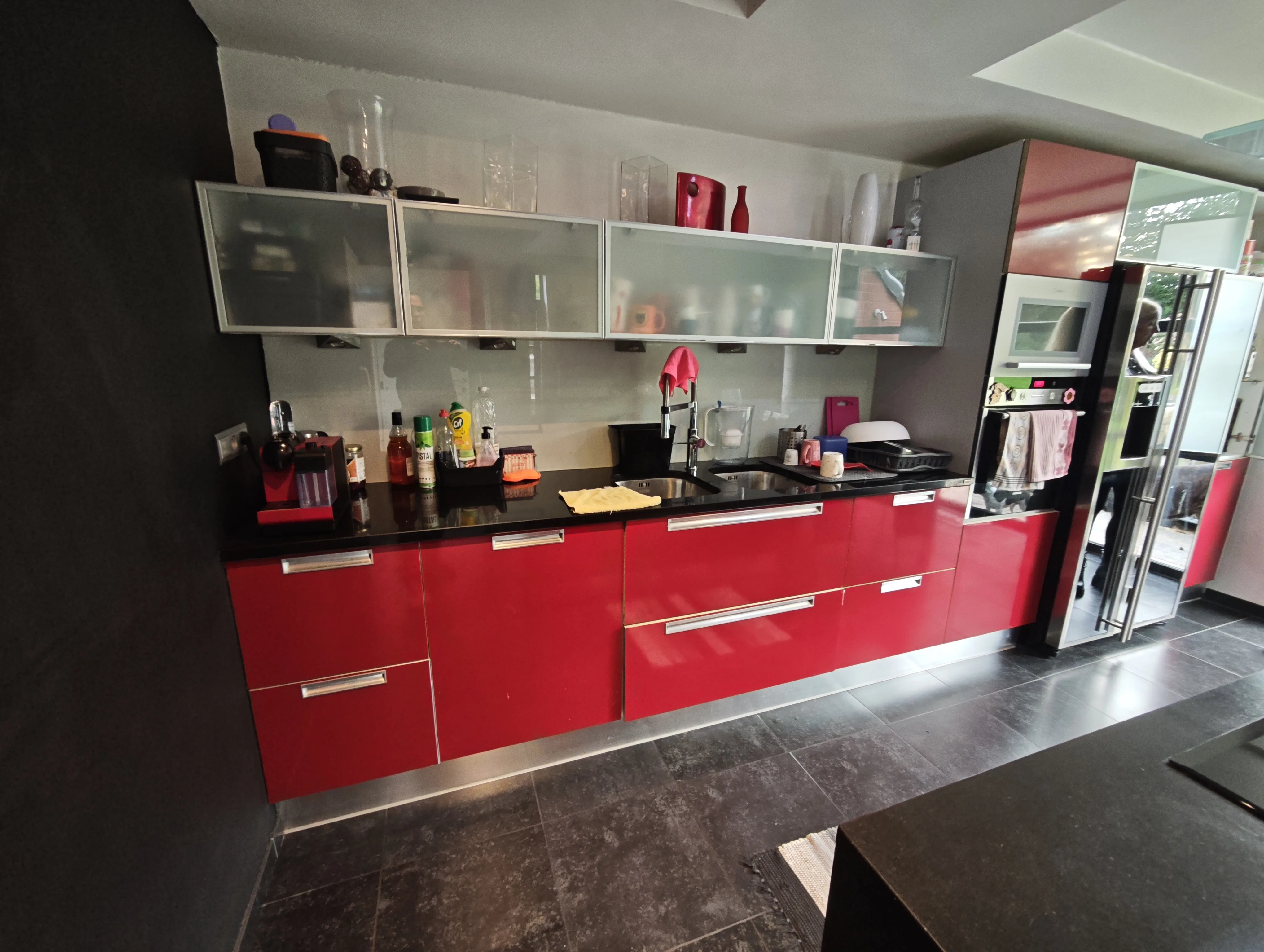 Cuisine avant covering