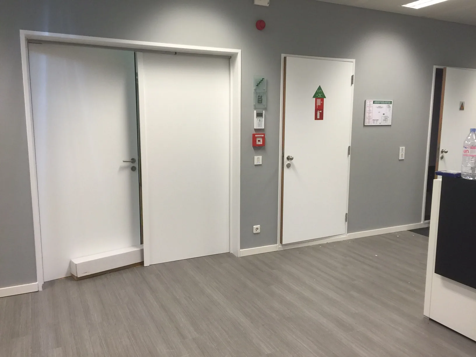 Porte avant covering