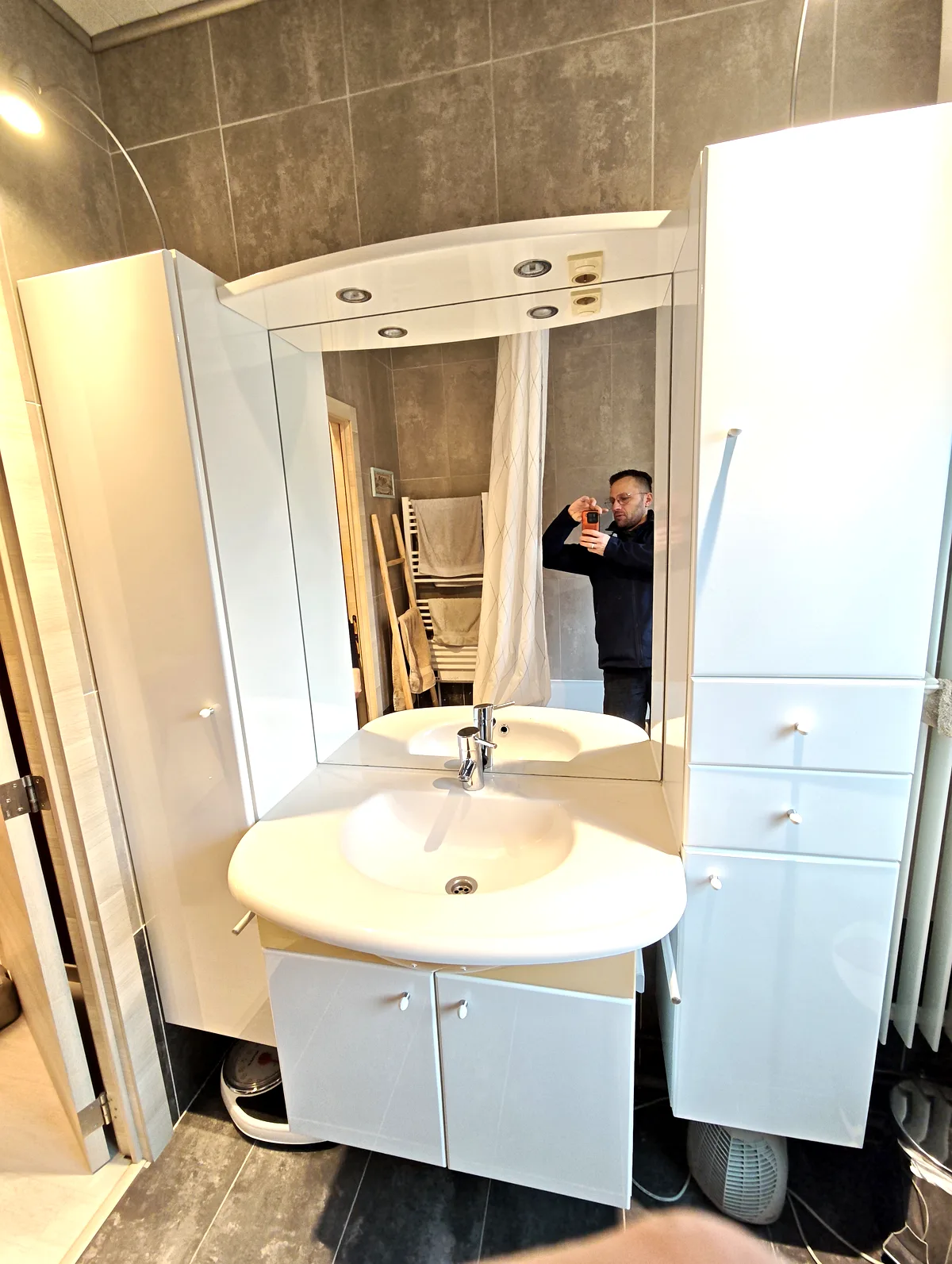 Salle de bain avant covering